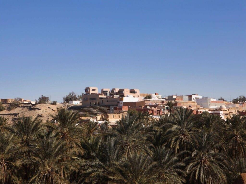 Dar Hi 3*