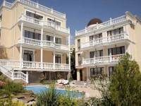 Р’РёР»Р»Р° Р–РµРјС‡СѓР¶РёРЅР° (Villa Pearl)