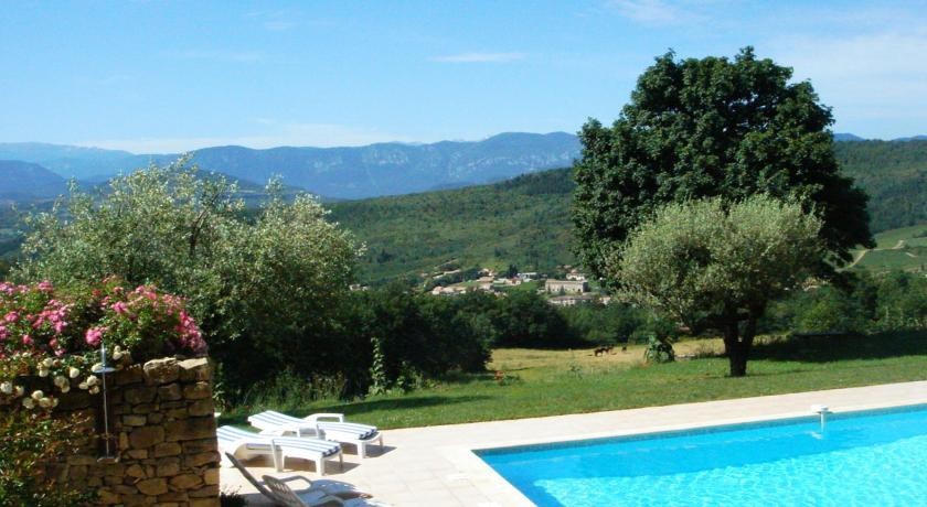 Domaine de Mournac 1*