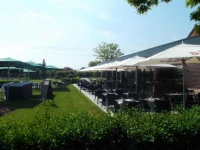 Le Domaine Des Cigognes 3*