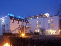 Hotel Le Bugatti 2*