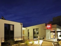 Ibis Guingamp 3*