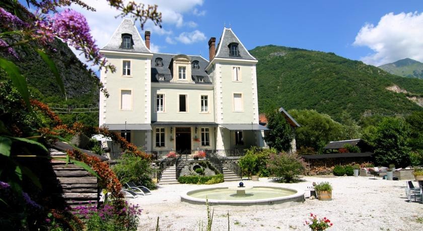 Chateau Serre Barbier 2*