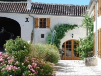 Le Relais De Saint Preuil 3*