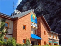 Comfort Hotel Grenoble St Egreve 5*