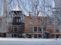 Hostellerie Des 3 Mousquetaires 4*