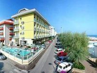Club 3*