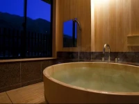 Tsutaya 4*