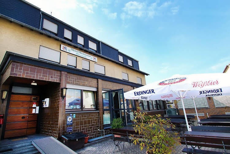 Hotel Restaurant Geromont 3*