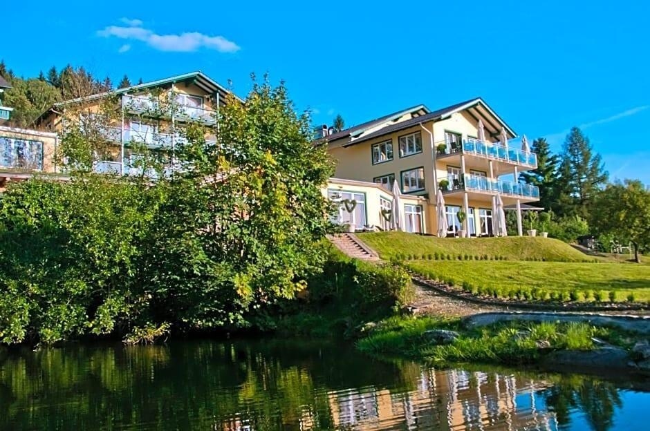 Hotel Reblingerhof 4*