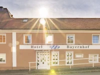 Hotel Bayernhof 3*