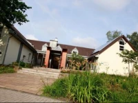 Flussbett Hotel 3*