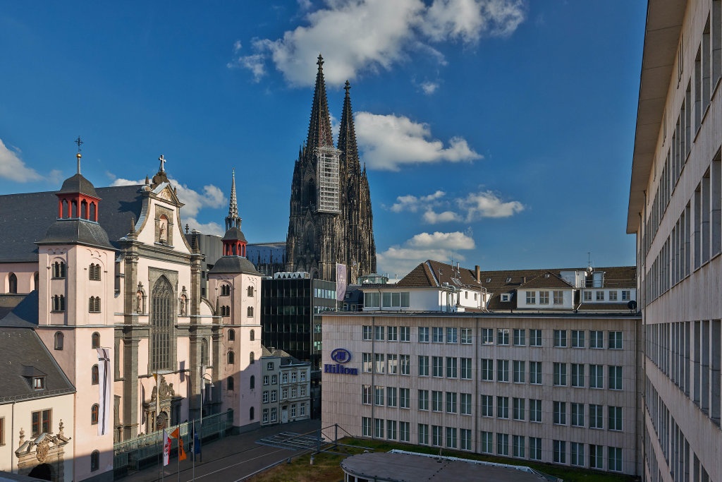 Hilton Cologne 5*