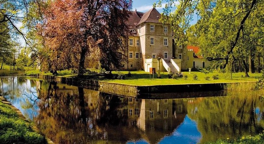 Hotel Wasserschloss Mellenthin 4*
