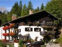 Gastehaus Larchenhang 1*