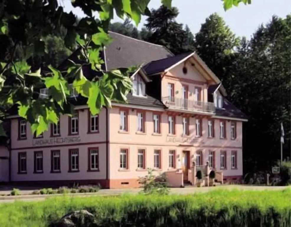 Landhaus Hechtsberg 2*