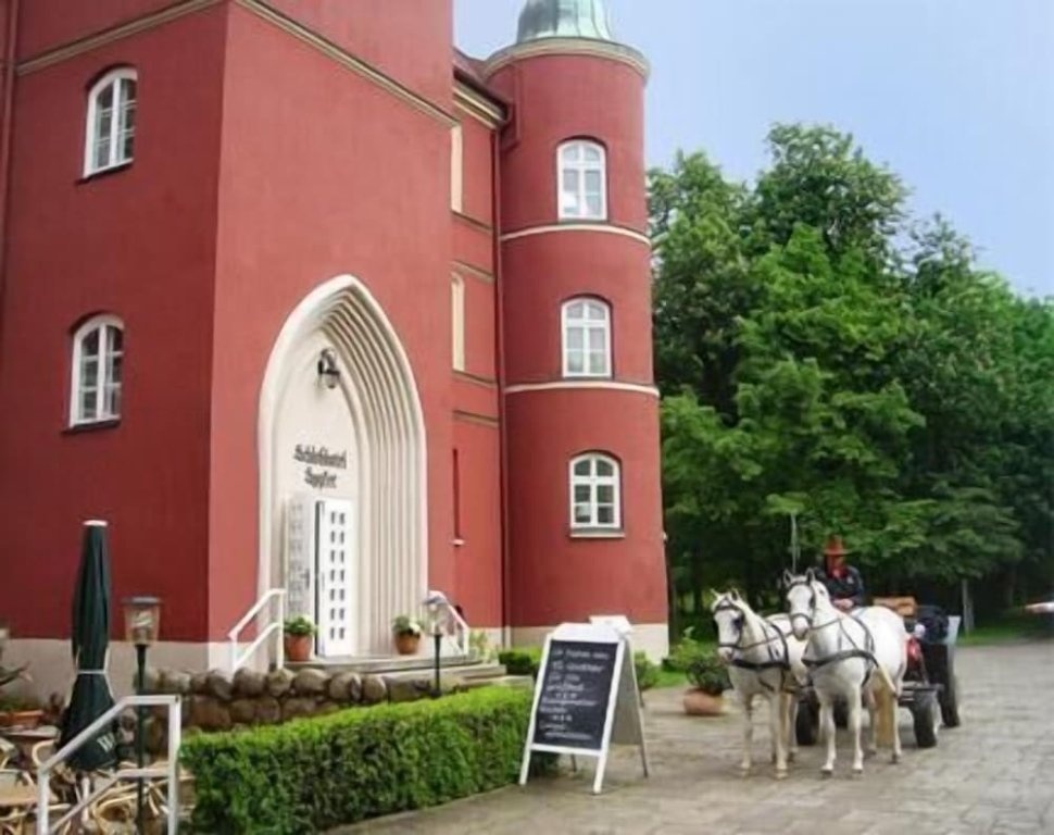 Hotel Schloss Spyker 3*