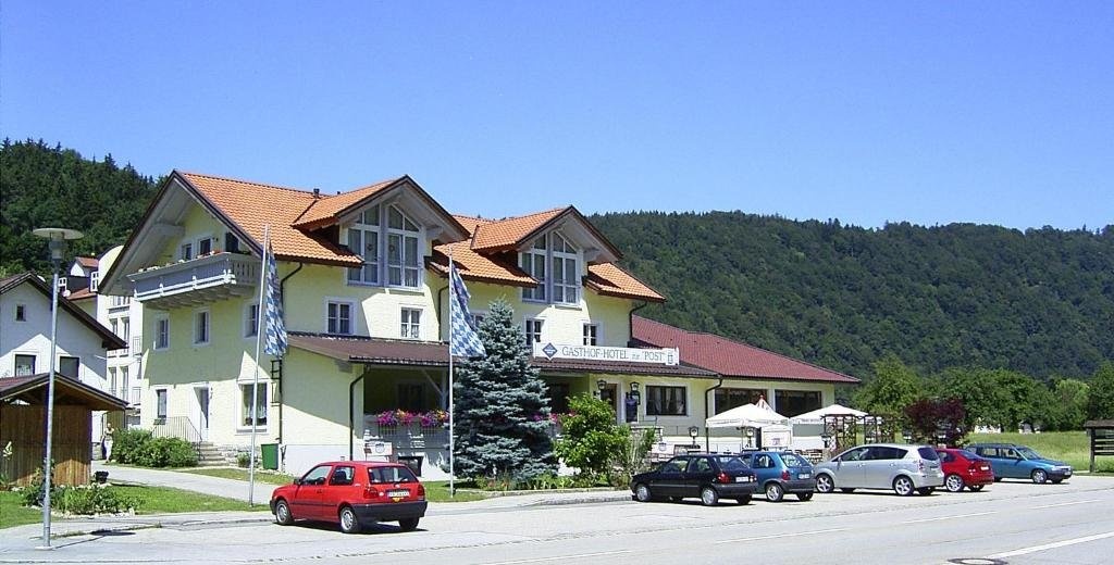 Gasthof Hotel zur Post 3*