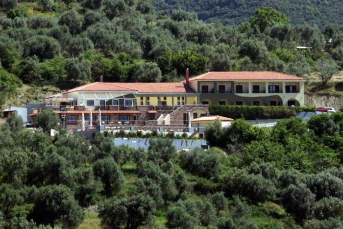Guesthouse Thestios Agrinion 3*