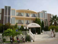 Achaios 4*