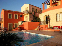 Roi Apartments