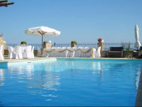 Yalis Hotel