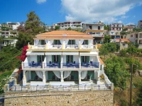 Pension Votsi 3*