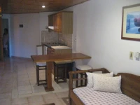 Kyveli Apartments 4*
