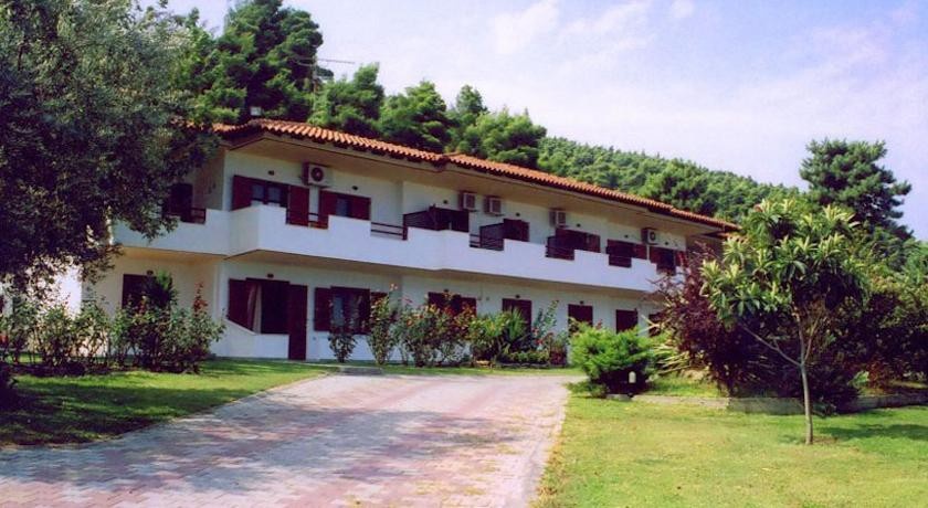 Elena Apartments & Studios 2*