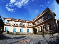 Villa Nickolas 3*