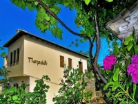 Petradi Hotel  3*