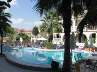 Zante Plaza