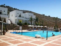 Lambis Studios 3*