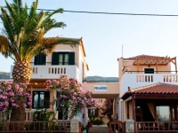 Pelagos Hotel Apartments 2*