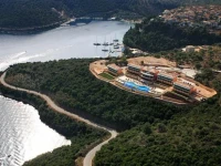 Esperides Resort Hotel Meganissi 4*