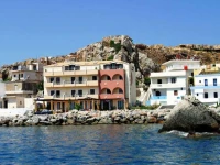 On The Rocks Hotel Pelekanos 2*