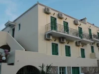 Nikos-Dimitris Apartments 2*