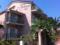 Starlight Hotel 