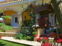 Alex Studios & Apartments 