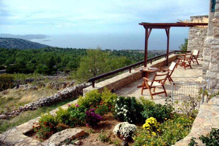 Avgonima All Seasons Hotel 3*