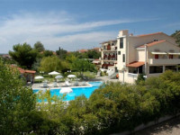 Ionis Hotel Peratata