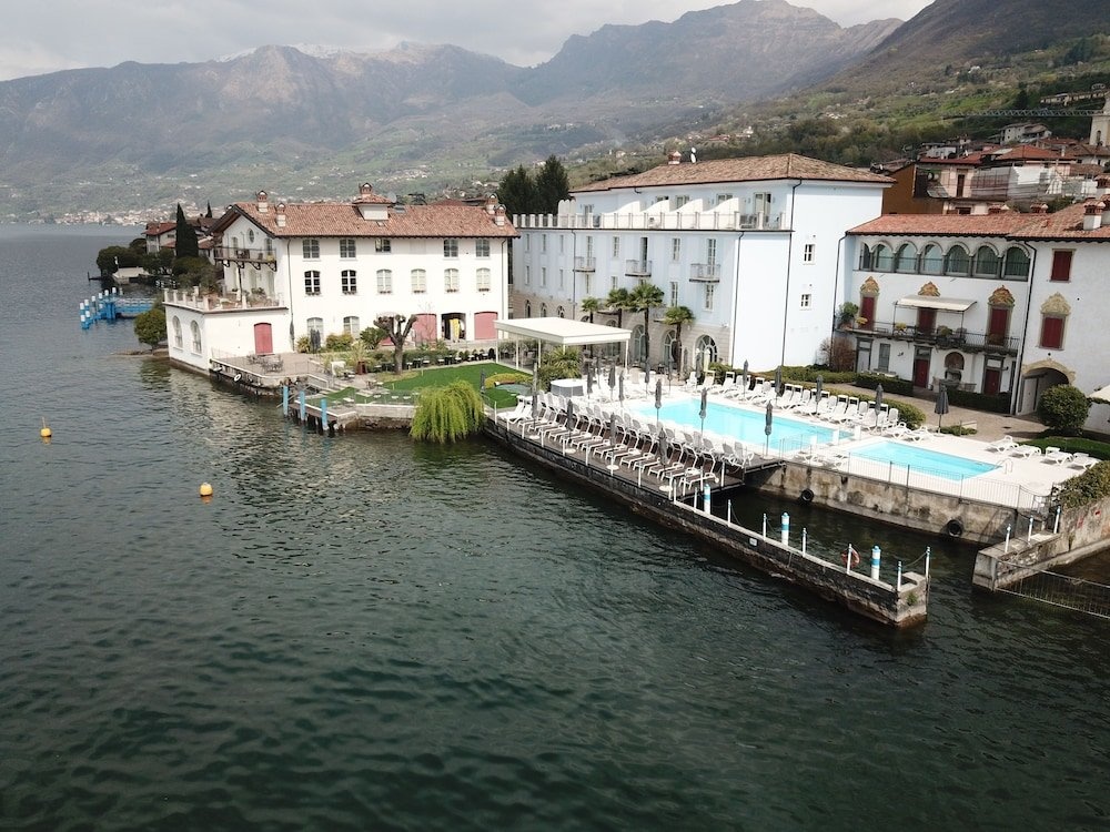 Hotel Rivalago 4*