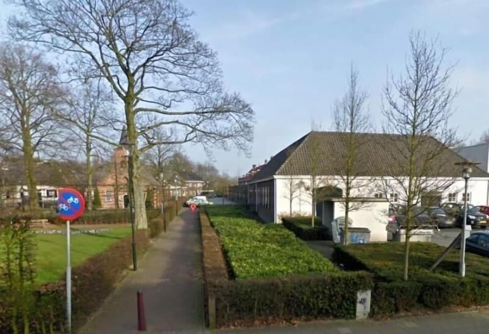 De Postelse Hoeve 4*