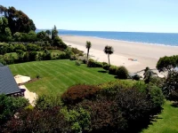 Adrift in Golden Bay 5*
