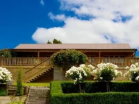 Huntington Stables 5*