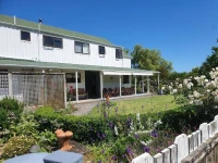 Jacaranda Lodge 3*