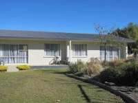 Cromwell Motel 3*