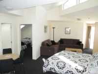 Bay Crest Motor Lodge 4*