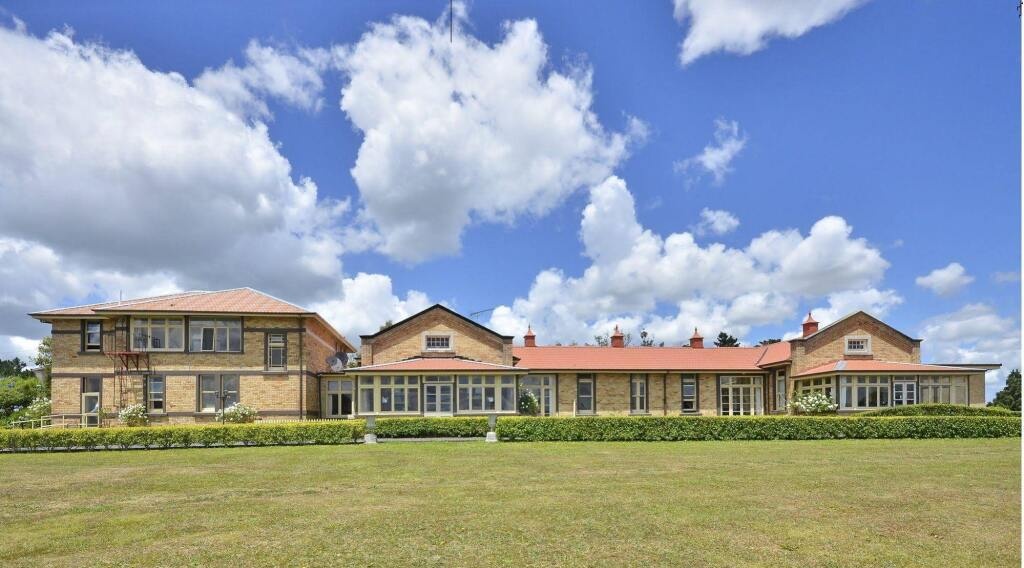 Manor Views 4*