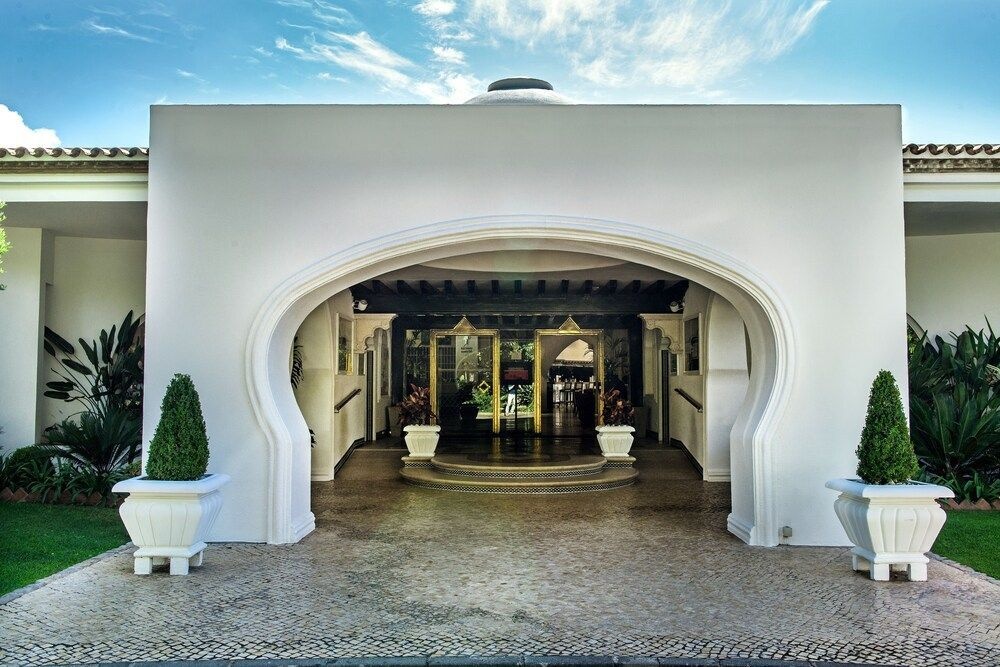 Four Seasons Country Club 4*